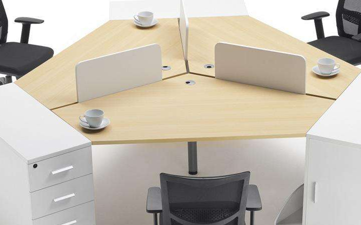 武漢辦公桌椅廠家.png 武漢辦公桌椅廠家.png